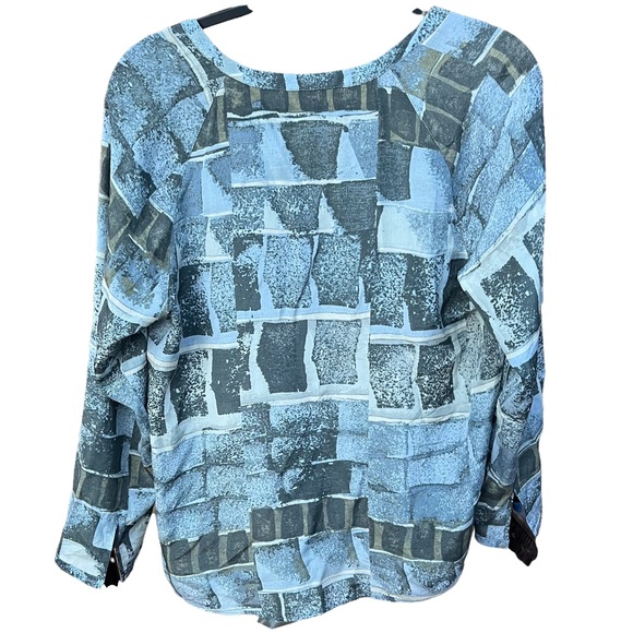 Nic+Zoe Silk Button Up Abstract Blouse - Picture 2 of 12